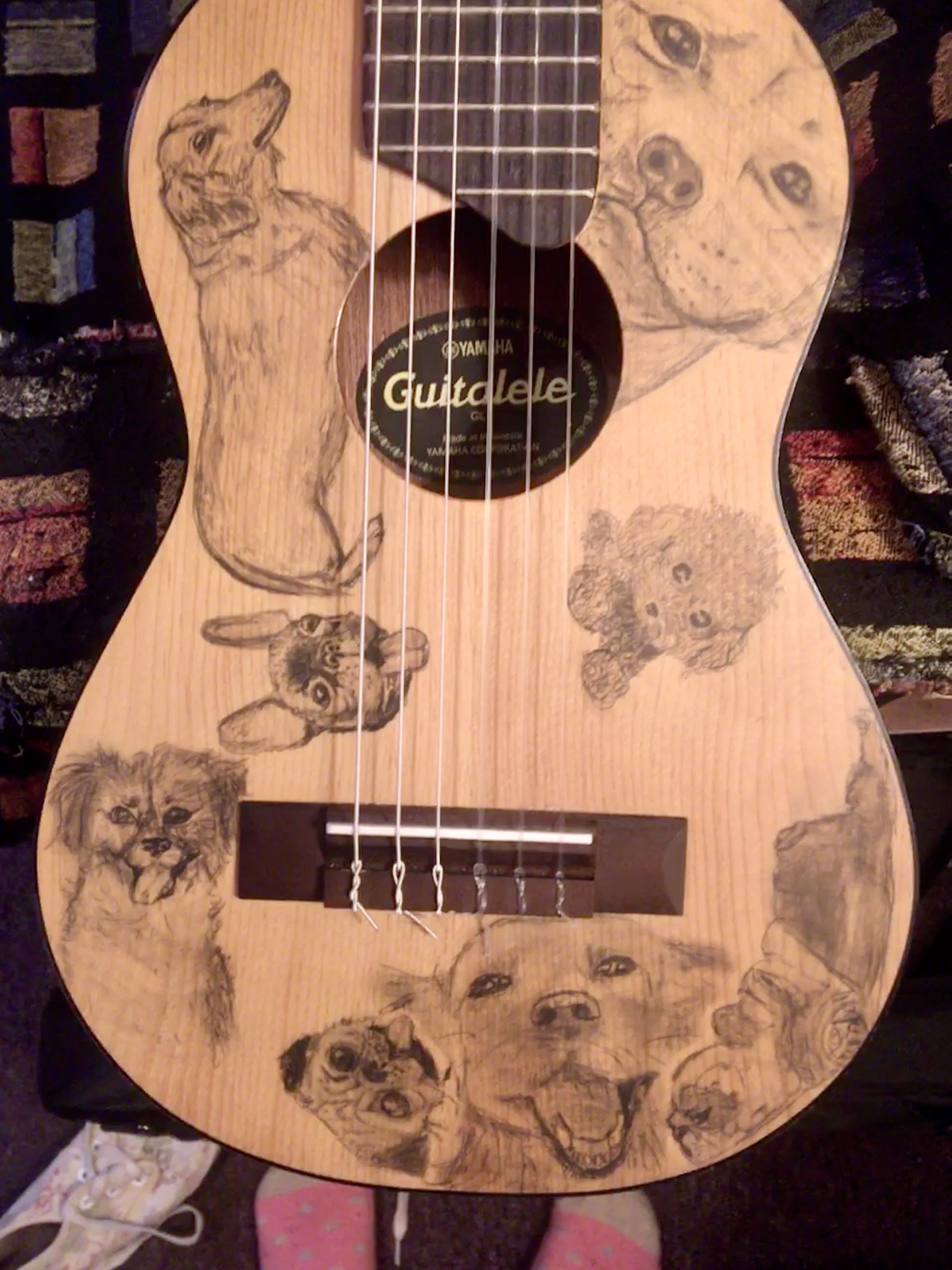 Doggie guitalele